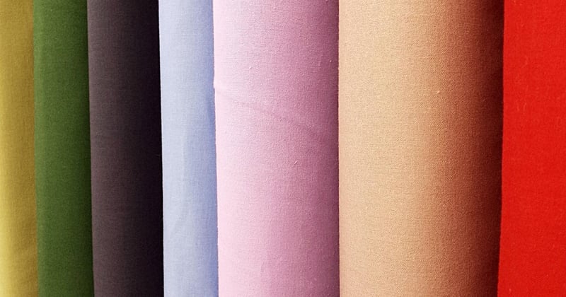 Le retour du tailleur : l'élégance qui s'impose dans la mode féminine